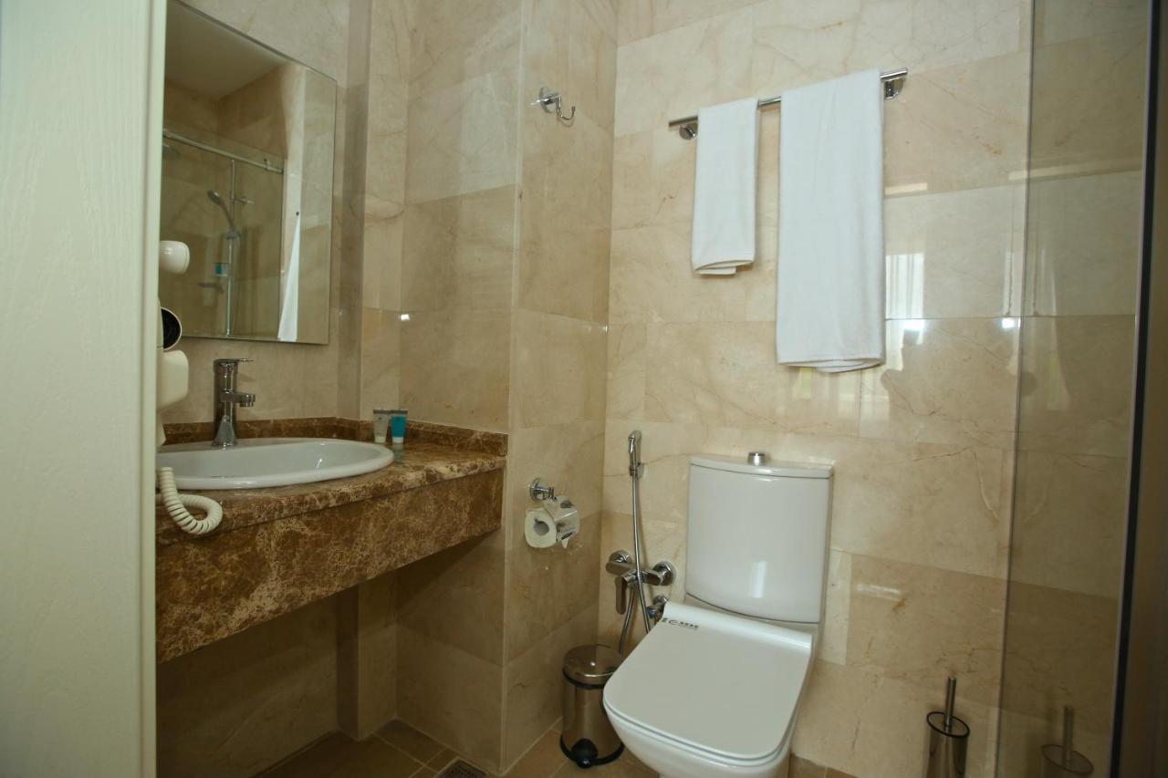 Miraj Hotel Baky Esterno foto