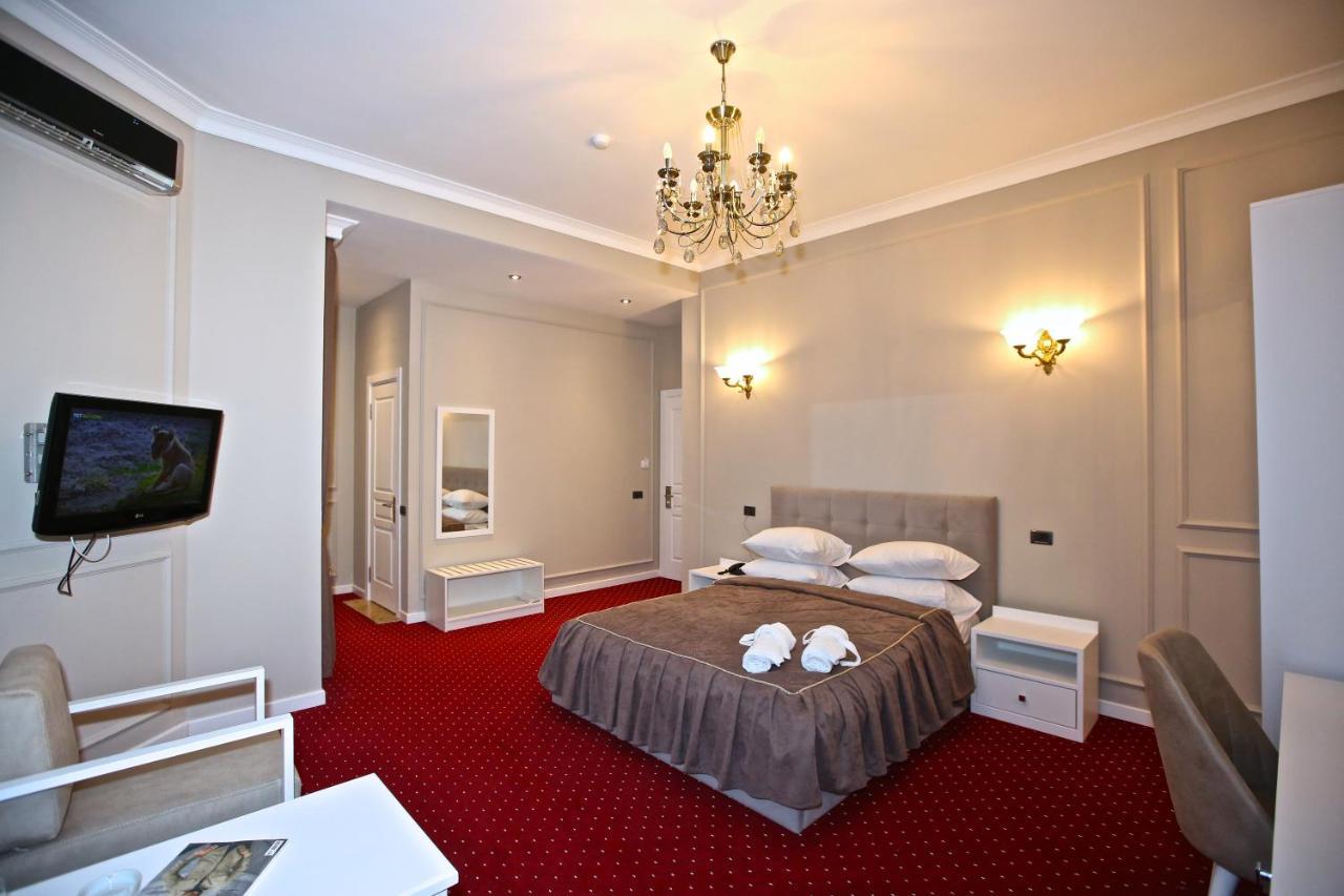 Miraj Hotel Baky Esterno foto