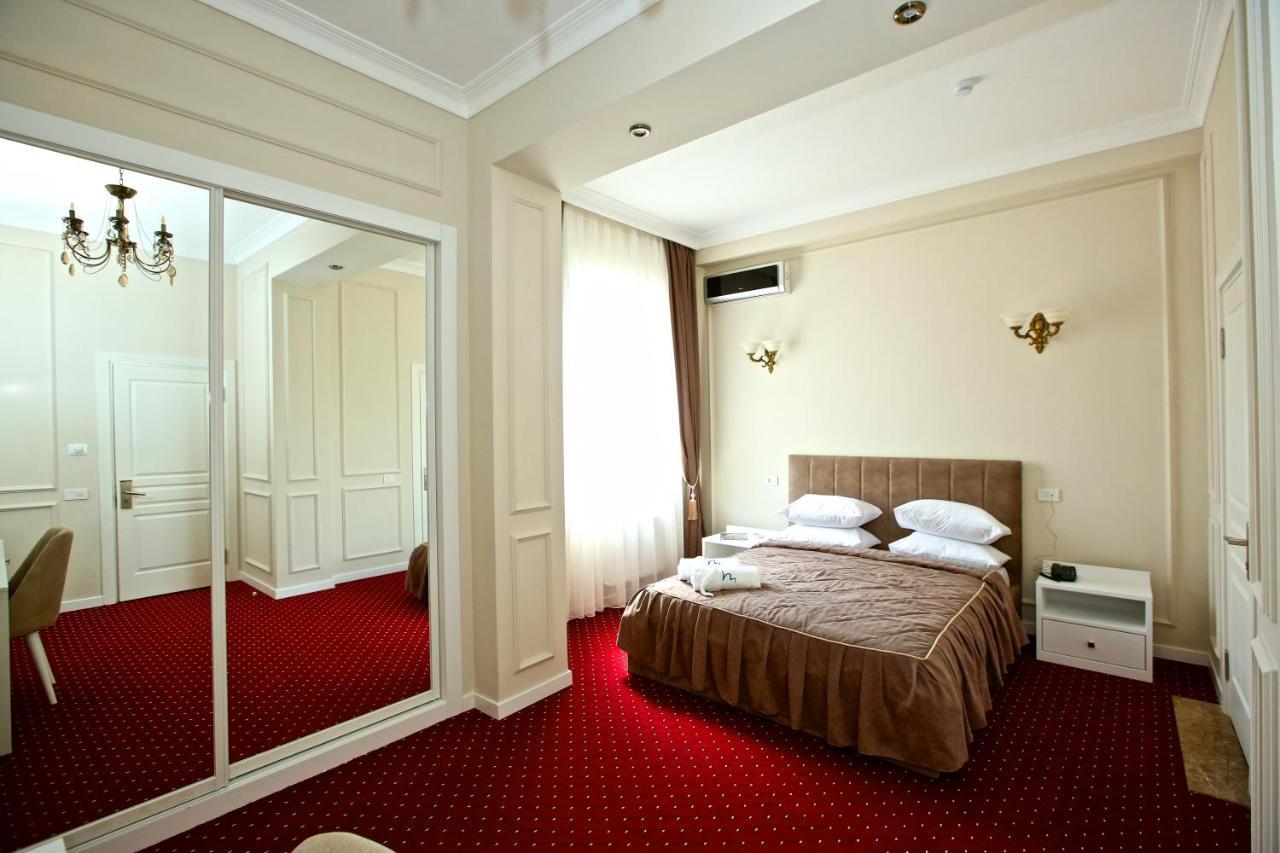 Miraj Hotel Baky Esterno foto