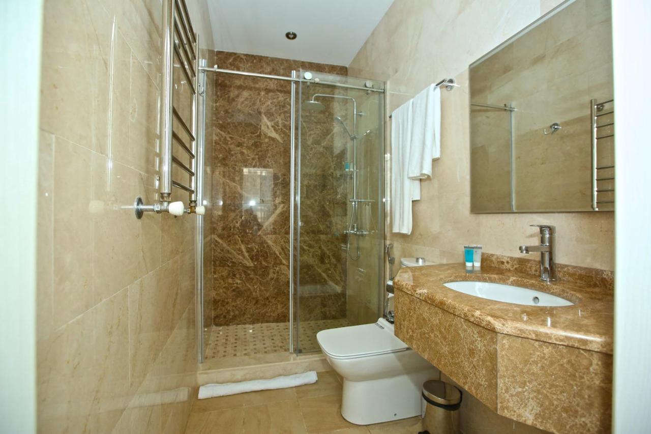Miraj Hotel Baky Esterno foto