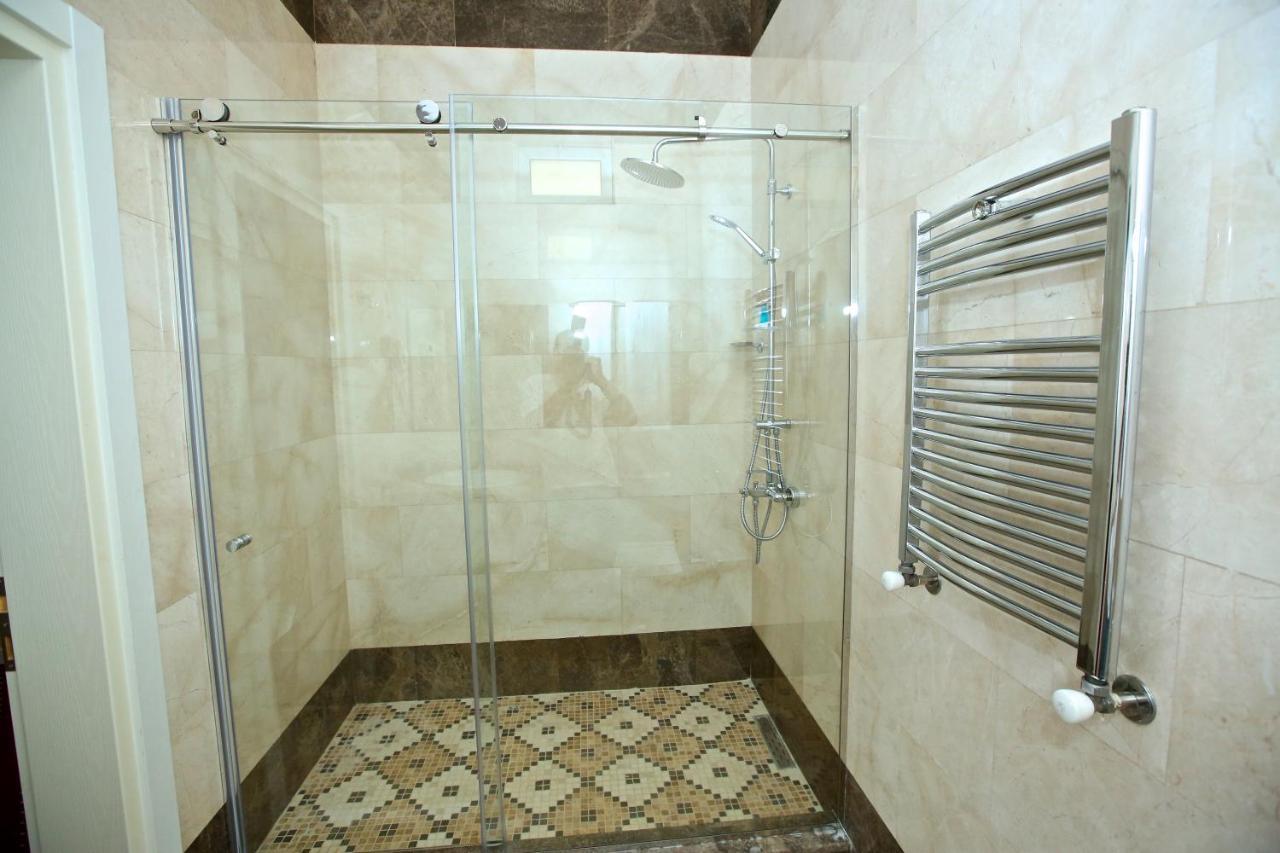 Miraj Hotel Baky Esterno foto
